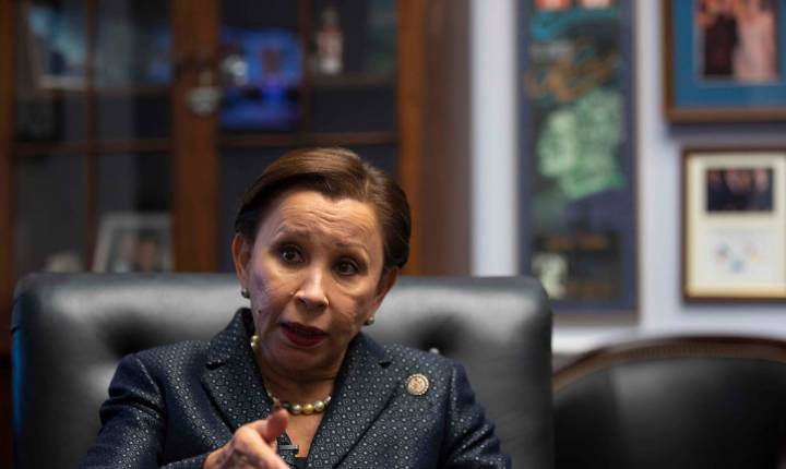 Nydia Velázquez anuncia que se retirará del Congreso en 2026: no irá a la reelección