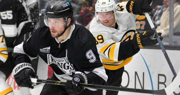Morgan Geekie scores twice to tie for NHL goals lead, Bruins beat Kings 2