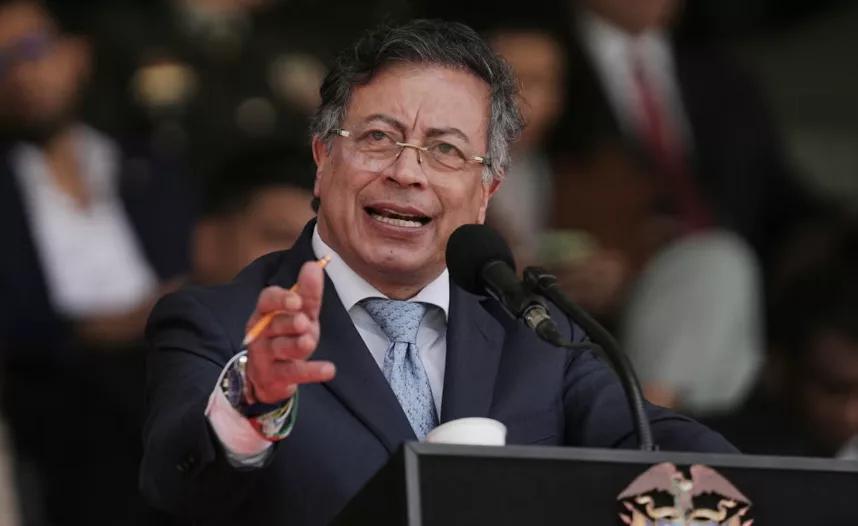 Petro propone un gobierno de «transición compartido» para Venezuela en medio de tensión con EEUU