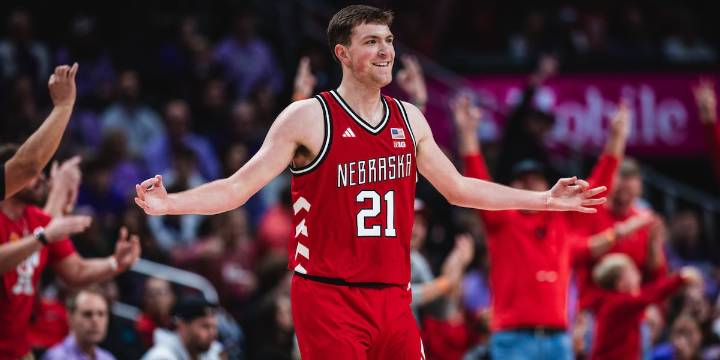 Nebraska Basketball defeats Kansas State to win Hall of Classic