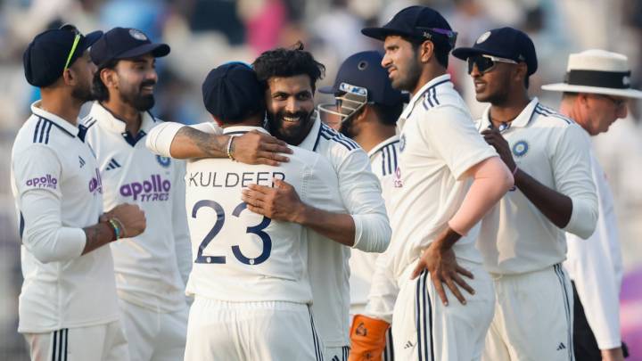 India vs South Africa, 1st Test: Ravindra Jadeja’s four-wicket burst gives hosts slight edge after chaotic day at Eden Gardens
