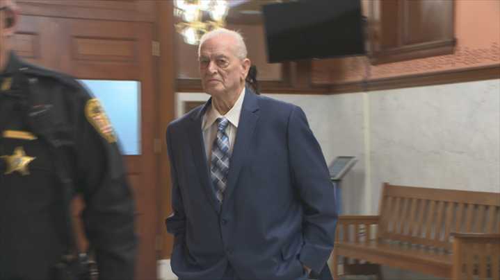 Opening statements in child sex abuse case in Trumbull County