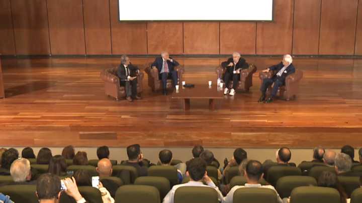 Consejo de Estado realiza el conversatorio ‘40 años después: Justicia y memoria’ en homenaje a las víctimas del holocausto del Palacio de Justicia