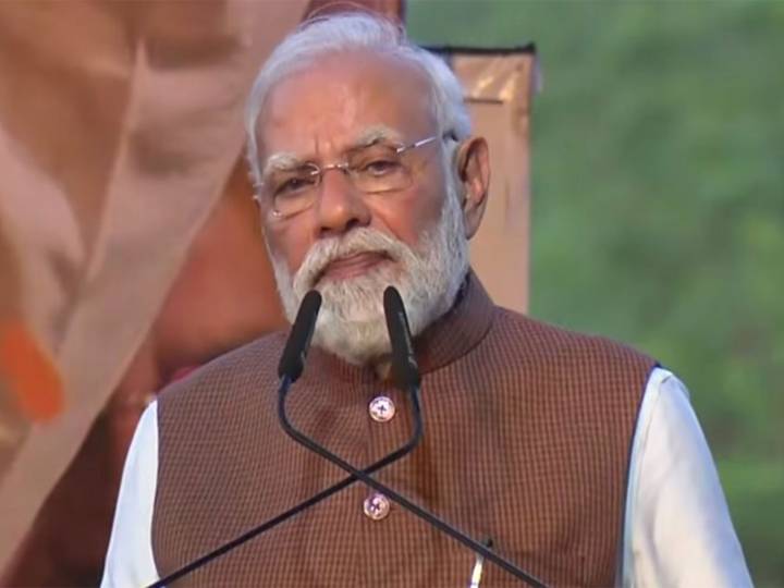 NDA has 10 pc more vote share than Mahagathbandhan: PM Modi