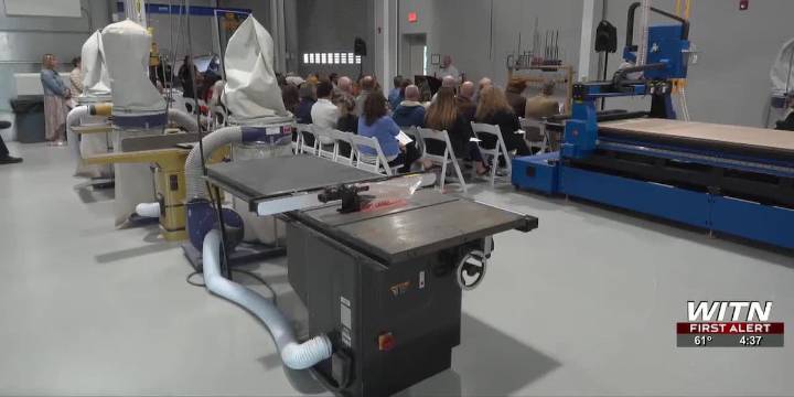 Boat-building laboratory dedication