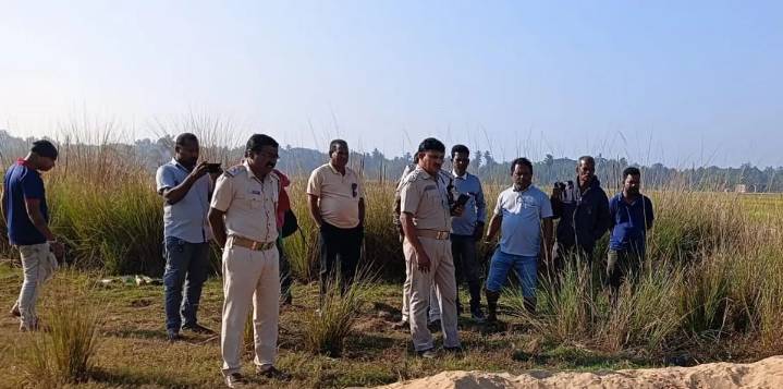 Odisha: Burnt body of youth found in field in Konark, murder suspected