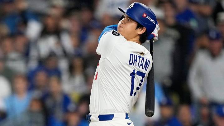 Shohei Ohtani's bat from historic 2024 season sells for $300,000 at auction