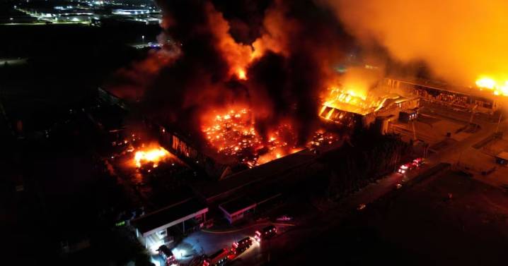 Qué hipótesis descartaron sobre la explosión e incendio en Ezeiza: las pericias empezarían este lunes