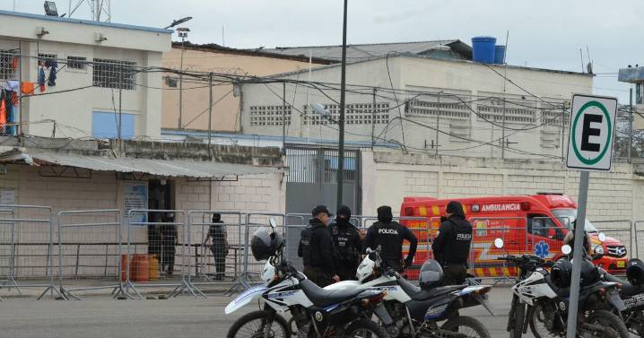 Ecuador prison riot leaves 4 inmates dead and dozens injured