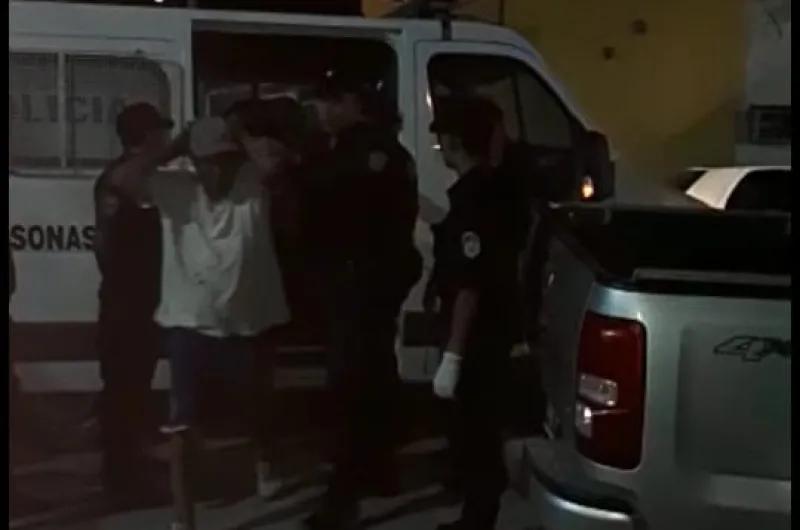 "Dealer" citó a ex a su casa, le apuntó con un arma y amenazó con matarla: ya está pres