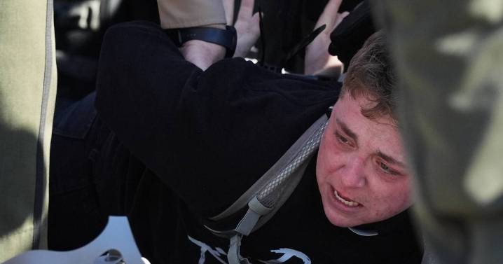 Protesters arrested after clashing with police outside Broadview immigration facility