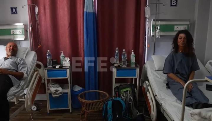 Rescatan con vida a cinco alpinistas atrapados por la avalancha en el Himalaya