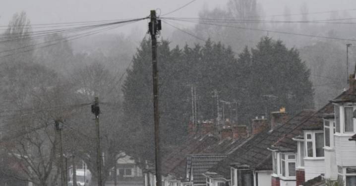 27 counties in England that WON'T see snowfall this week as 7cm hits