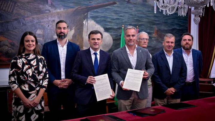 Ayuntamiento y Cádiz-Port firman un convenio de colaboración para impulsar el sector portuario