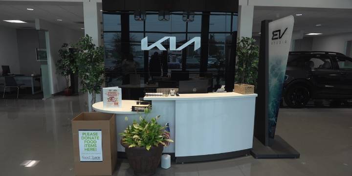 Greenville food drive aims to feed families during the holidays