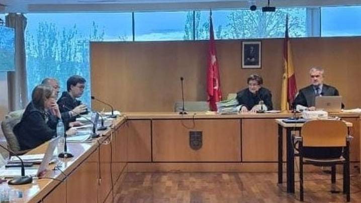 El jurado declara culpable al hombre que asesinó a su mujer delante de su hijo en Móstoles