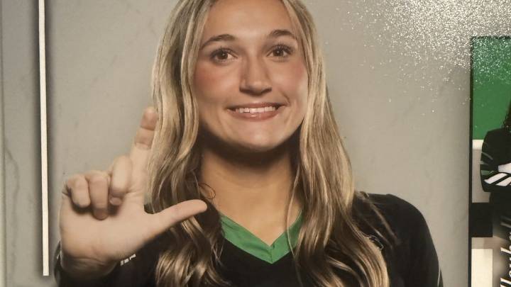 The Daily Advertiser Athlete of Week is Lafayette's Ella Larpenteur