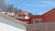 Incendio afecta al segundo piso de una casa en el cerro Mariposas de Valparaíso