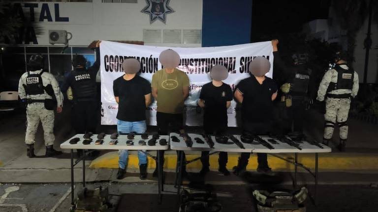 Detienen a 6 civiles más que intentaron fugarse tras operativo en Stanza Toscana, Culiacán