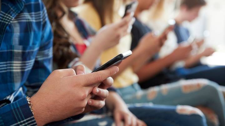 Tecnoestrés laboral y el derecho a la desconexión digital