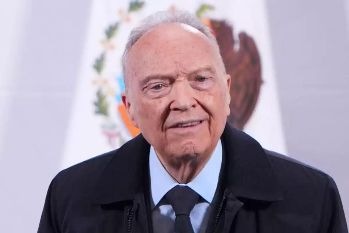 Sheinbaum no confirma renuncia de Alejandro Gertz Manero; revisa carta del Senado y pide tiempo para definir