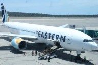 Ministerio de Transporte asegura que EEUU pidió "permisos especiales" para enviar un vuelo de repatriacíón de migrantes