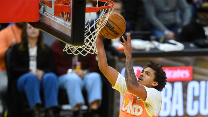 No beach. Just gym. Cavs guard Craig Porter Jr. buying in pays off