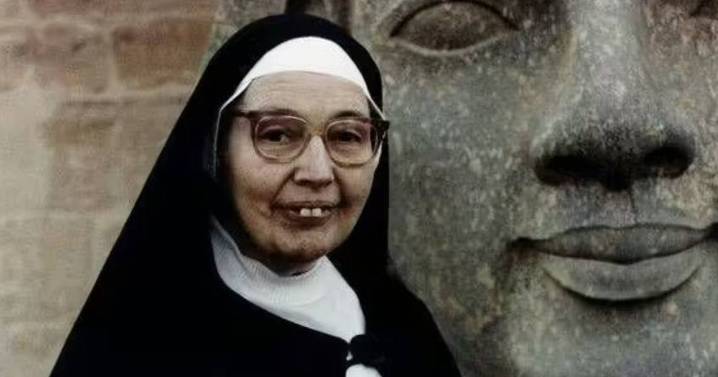 BBC star who died penniless after lifetime fortune leaving 'nothing but an empty caravan'