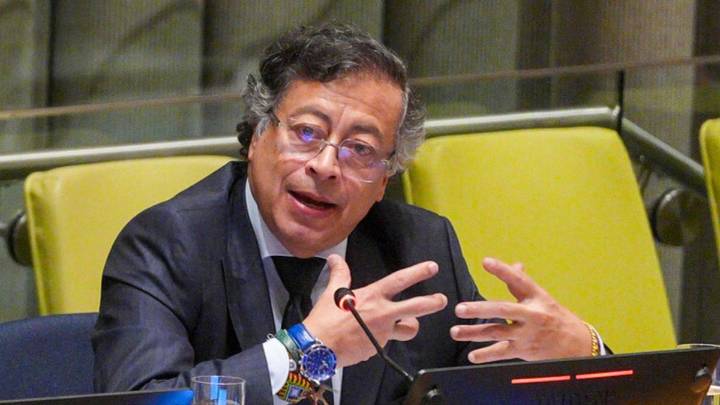 “Los países no se bloquean”: Petro cuestiona alerta de EE. UU. sobre restricciones aéreas hacia Venezuela