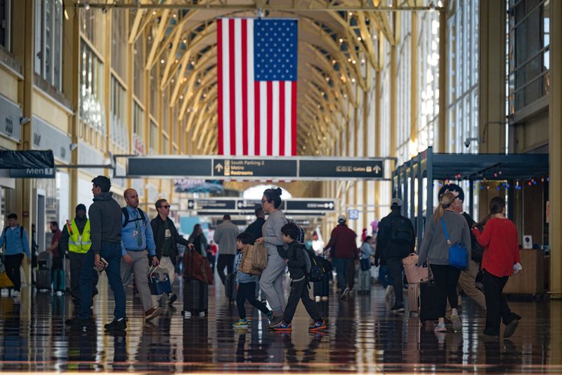 Analysis-US airlines grapple with shutdown fallout as Thanksgiving nears