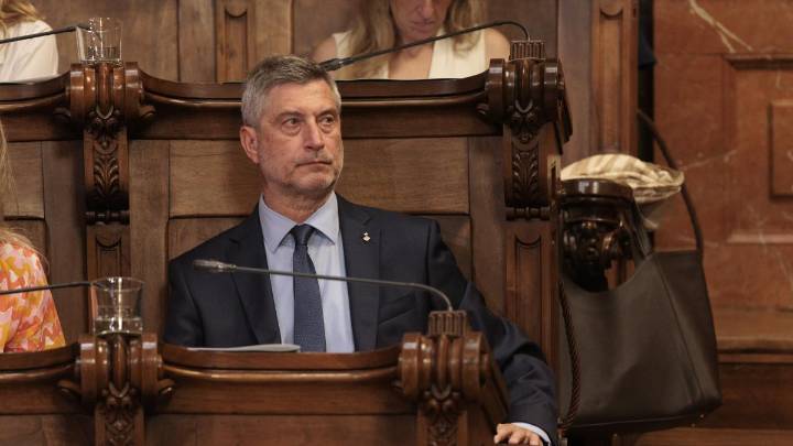 Junts presenta una lista de 500 alegaciones a los presupuestos de Barcelona para el 2026