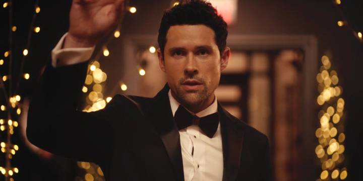 Benjamin Hollingsworth Explains How ’90s Rom