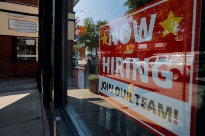 US weekly jobless claims fall; continuing claims increase