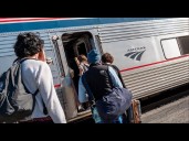 Some Thanksgiving travelers opting for trains to avoid busy airports, traffic