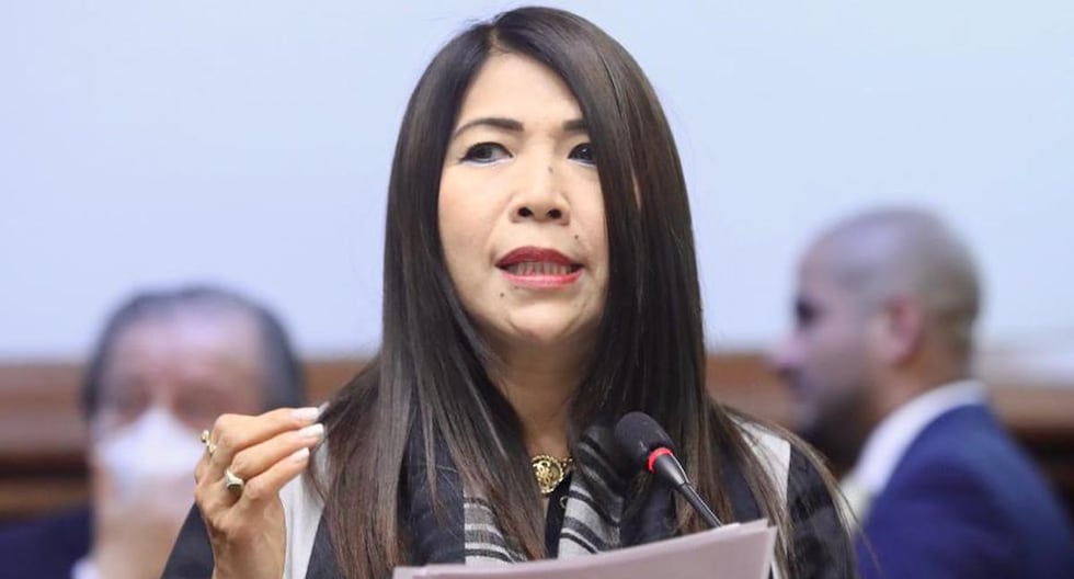 PJ ordena embargo de inmueble de María Cordero Jon Tay, congresista suspendida por caso de recorte de sueldos