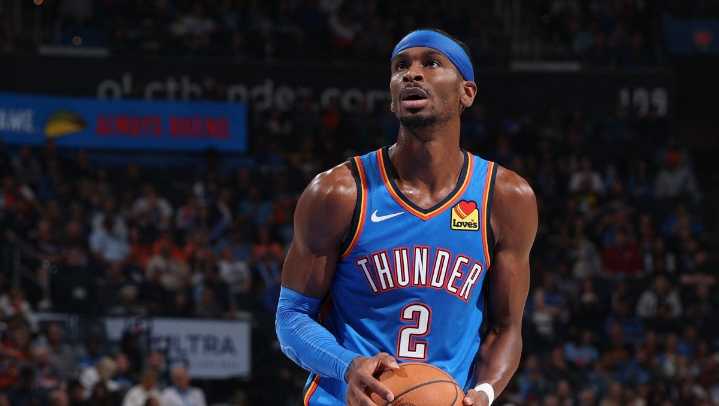 Gilgeous-Alexander es el tercer jugador con más juegos consecutivos de 20 o más puntos