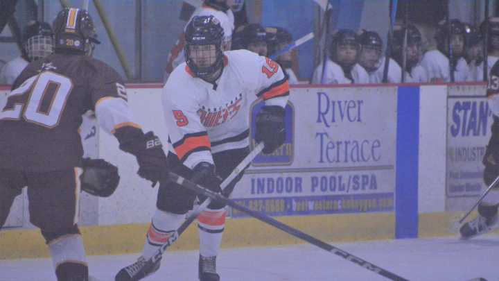 Penalties 'unacceptable' for Cheboygan hockey in home