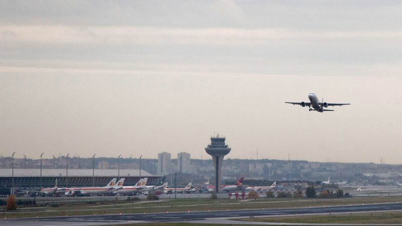 María Dueñas: "El tema de la emigración española me interesa mucho"