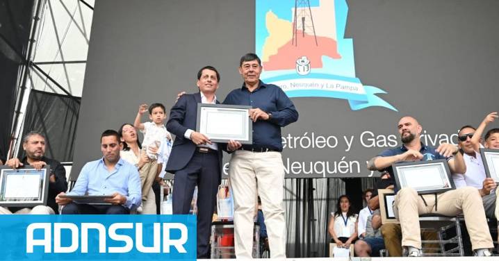 17:05 Rucci inicia un nuevo mandato en el gremio petrolero con respaldo masivo y foco en la unidad sindical