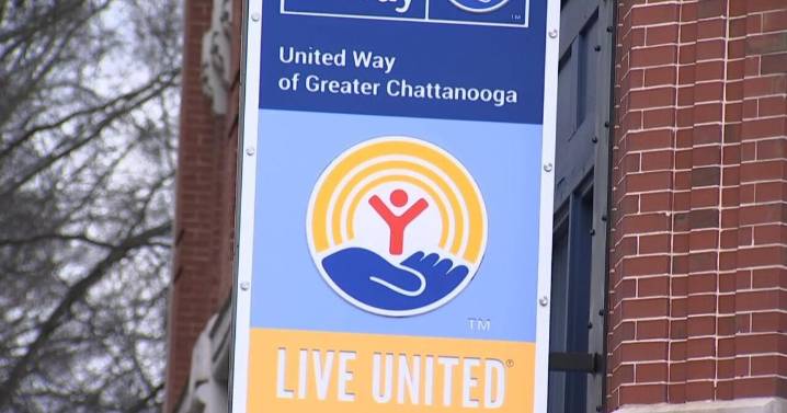 More than 6,000 local residents call 211 for help since government shutdown