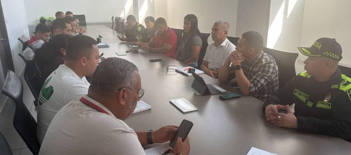 Autoridades investigan panfleto donde amenazan a docentes de colegio en Soledad