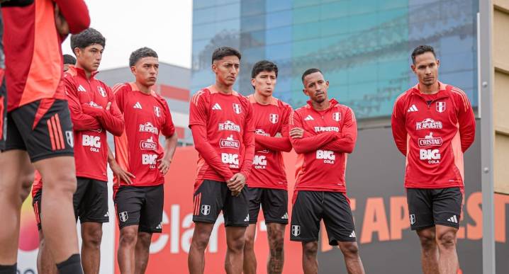 Selección peruana hoy | El "No alcanza de Manuel Barreto", el gesto patriótico de Fabio Gruber y qué se sabe del tercer amistoso en Rusia: Lo que no se vio de la práctica de Perú antes de un viaje de