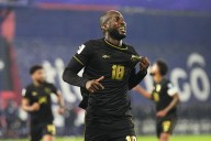 Surinam y Curazao se acercan a histórica clasificación al Mundial