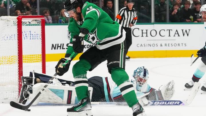Seguin's late first-period goal gives Dallas Stars 2