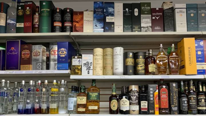 ¿No se puede comprar alcohol en Massachusetts el Día de Thanksgiving?