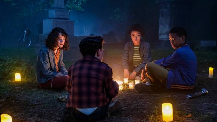 Full Look at Pennywise's Return in 'IT: Welcome to Derry' Revealed