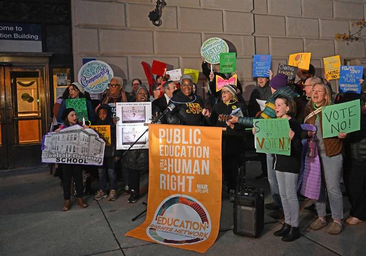 Pittsburgh Public parents, community members make final push for board to vote no on school closures