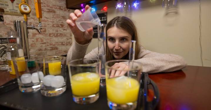 Can weed help you drink less? Scientists study how well 'California sober' works