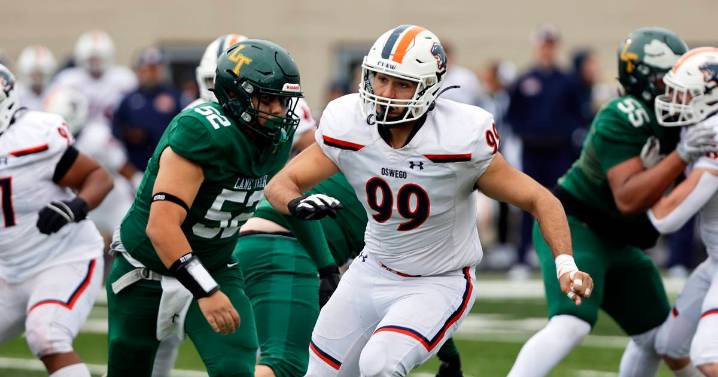 Oswego defensive tackle Gianni Casurella, fueled by doubt, helps anchor dominant defense: ‘A fire in my soul’
