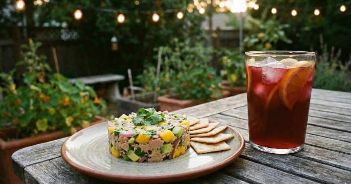 Tartar de atún y mango: la cena ligera ideal para combatir la ola de calor